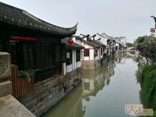 四季时尚的沫沫